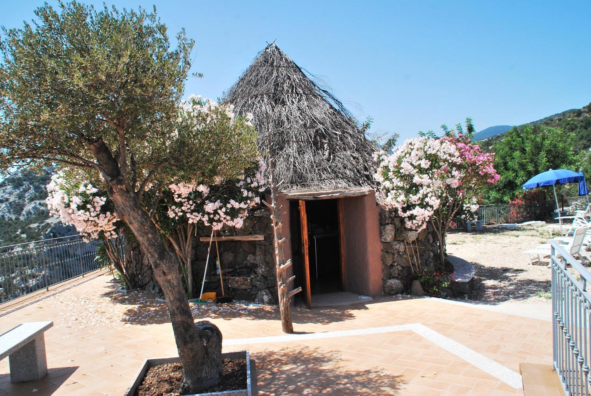 Hotel Turismo Rurale Villa Maria Caterina Cala Gonone Extérieur photo