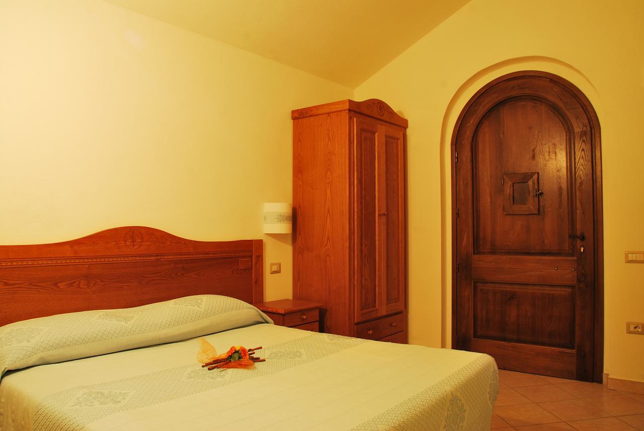 Hotel Turismo Rurale Villa Maria Caterina Cala Gonone Extérieur photo